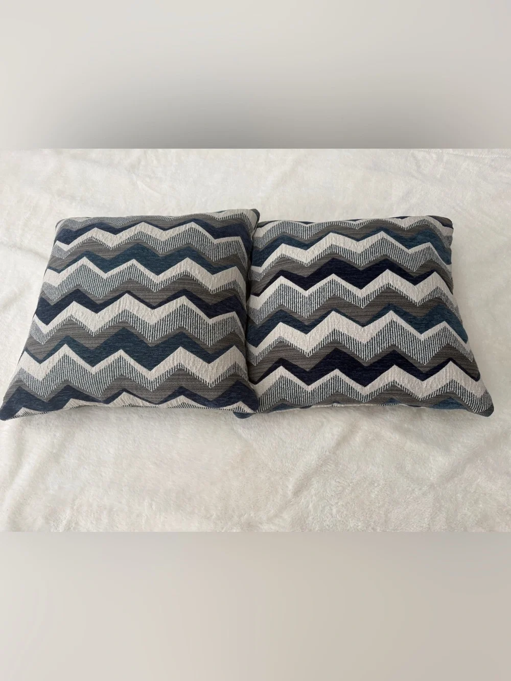 Set of 2 Chevron-Zig Zag Decor Throw Pillows